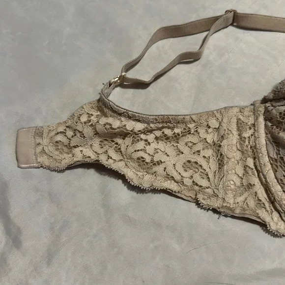 Victoria’s Secret Lined Demi Lace Bra Sz 36C - Picture 6 of 11